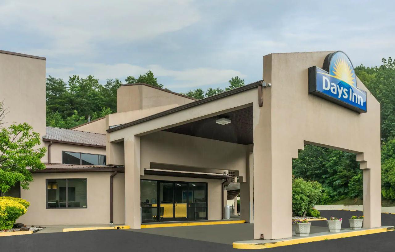 Days Inn By Wyndham Chattanooga Lookout Mountain West Exterior photo